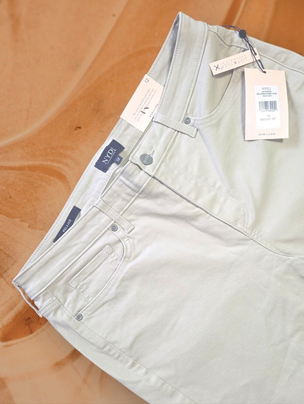 NYDJ Piper Relaxed Women's Cropped Straight-Leg Jeans in Feather Size 12 Beige - Picture 5 of 10